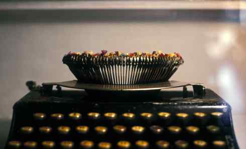 Objeto Mágico Encontrado #3 by Glenda León